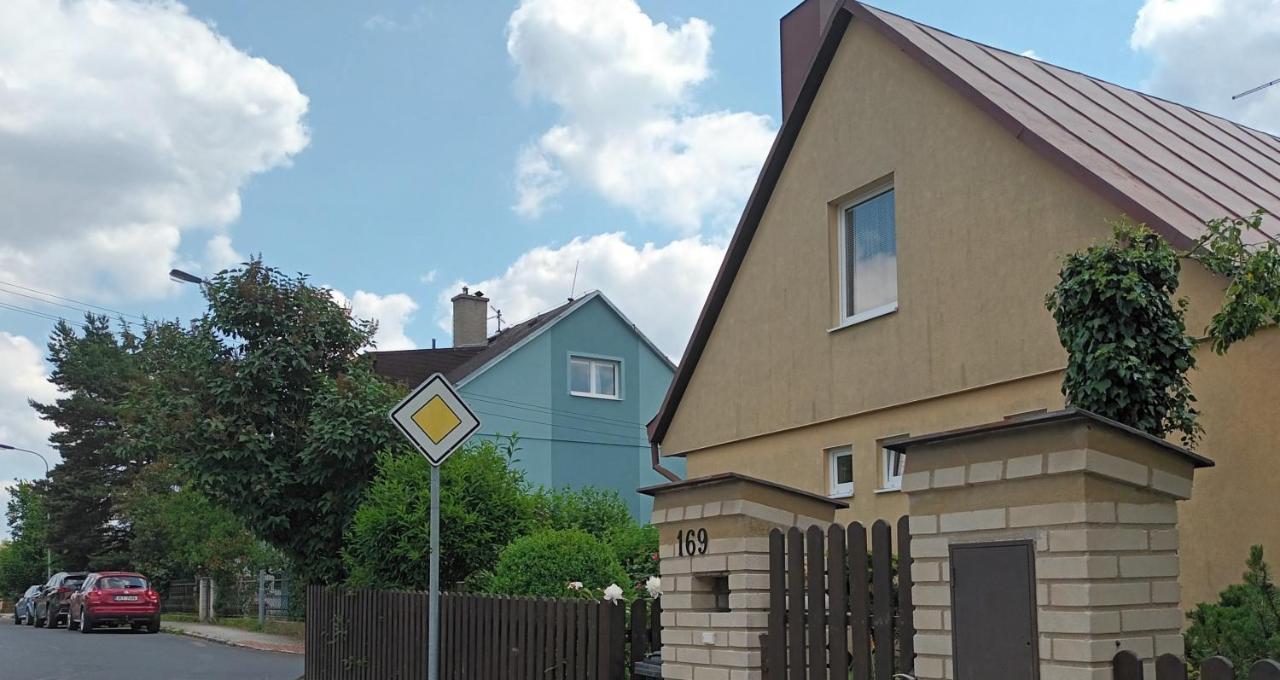 Apartman Alena Karlovy Vary Exterior foto